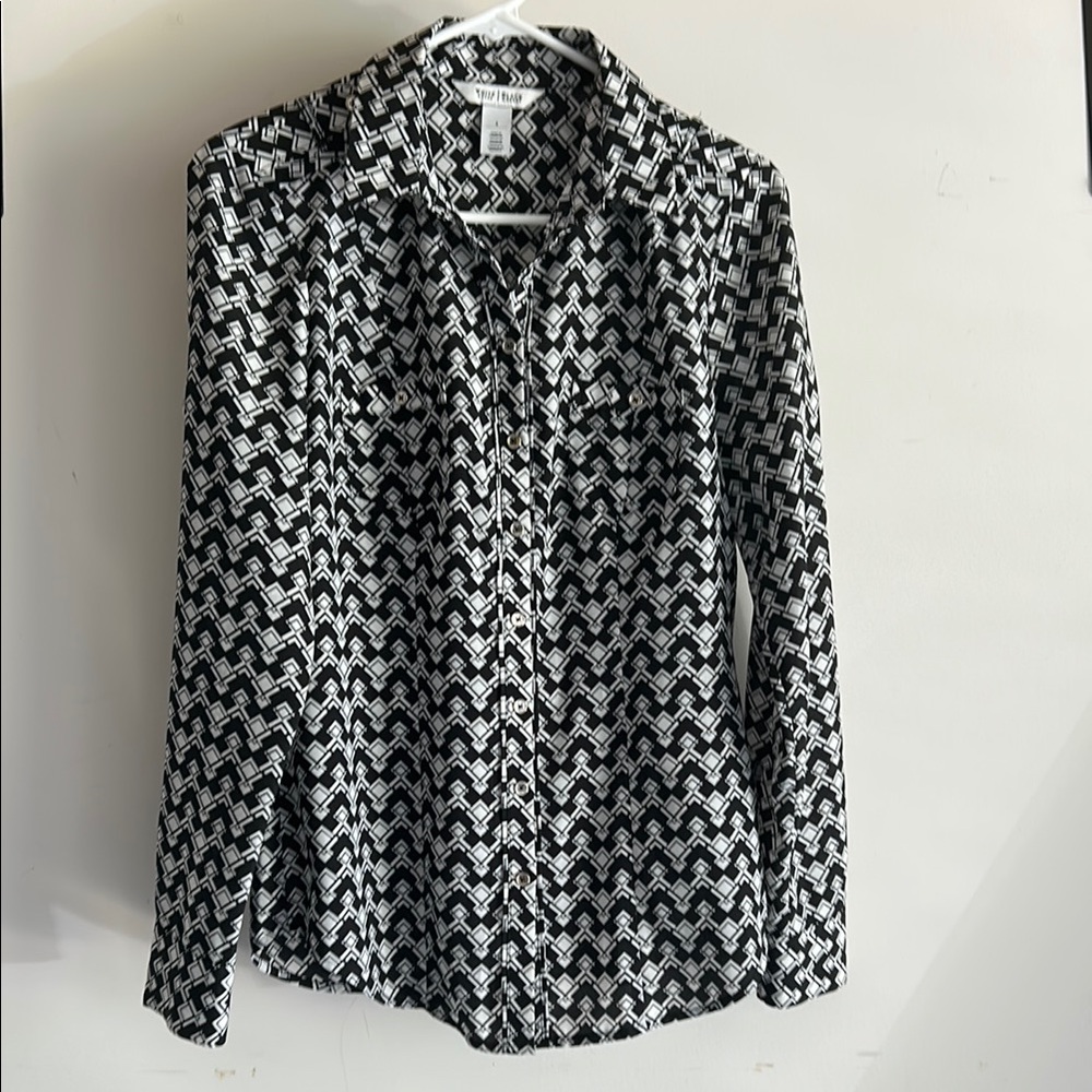 Torrid Black and White Women's Top